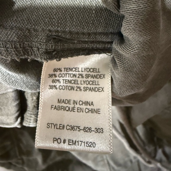 Cloth & Stone Army Green Joggers - Picture 4 of 4